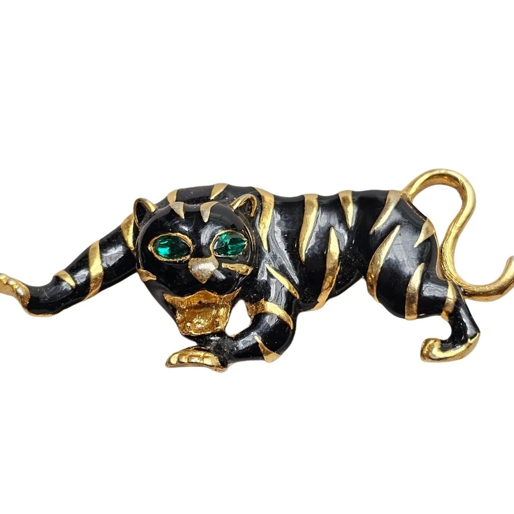 Vintage Costume Jewelry Black Enamel Gold Tiger Green Stone Eyes Broach Pin
